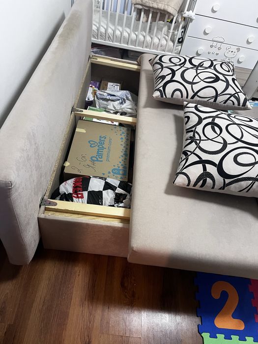 Диван , Ракла , Скрин с 4 чекмеджета