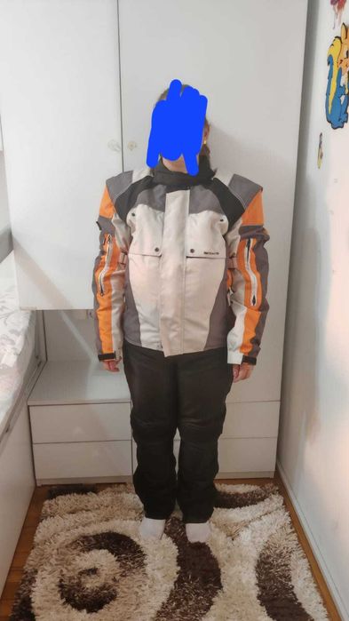 Echipament moto de vanzare