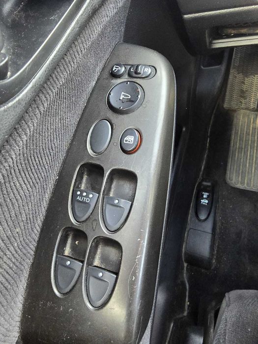 Honda Civic 1.8i ES, Manuala, Scaune incalzite, Clima, Trapa