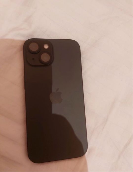Iphone 15 128Gb в отличном состояний
