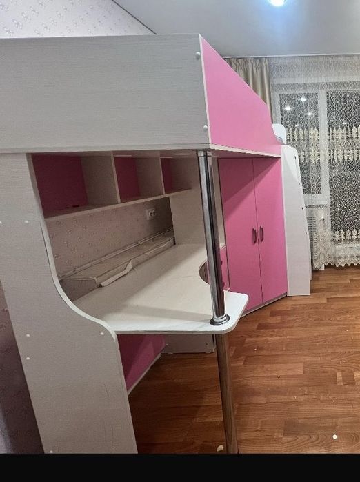 Детская кровать+шкаф+стол 3 в одном