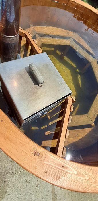 Vând ciubar de baie