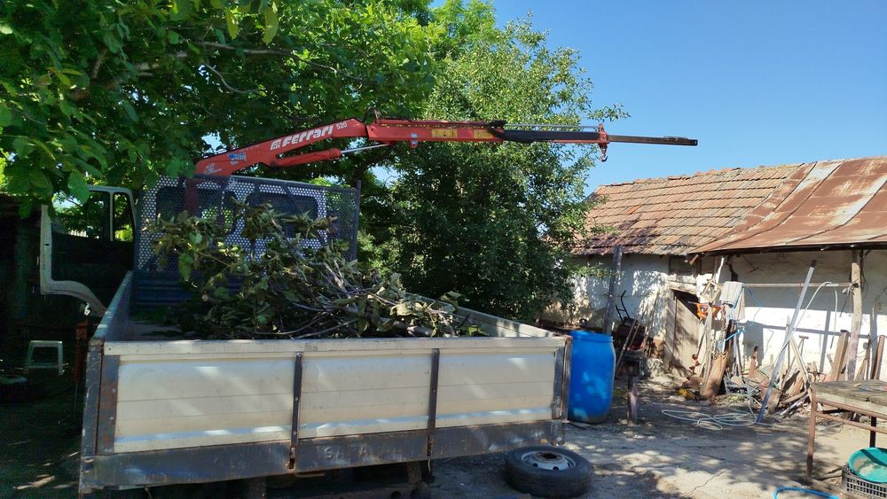 Inchiriez excavator de 1.7t si camioneta basculabila cu macara.
