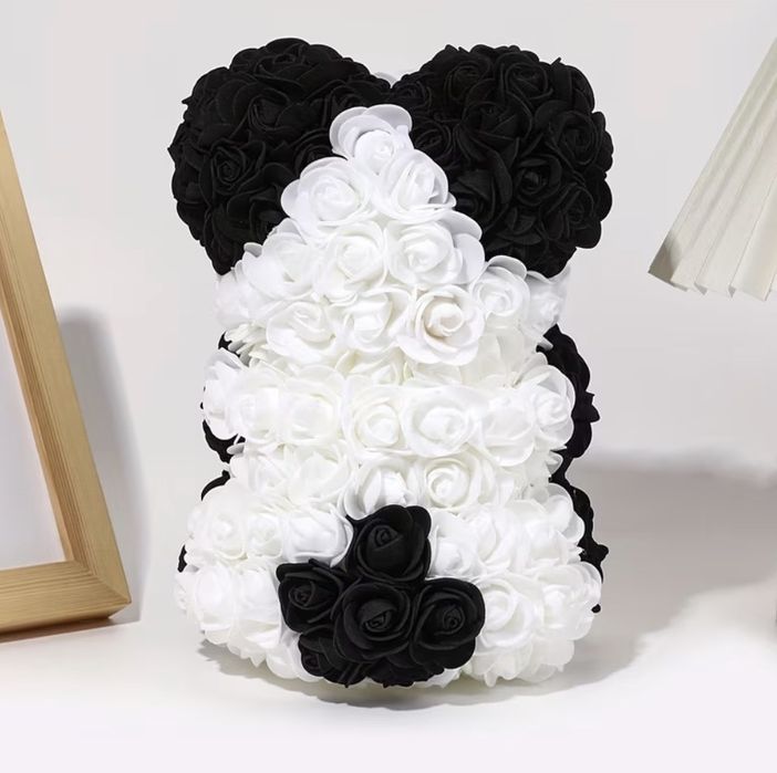 Перфектният подарък за момиче, гадже или жена – мече от рози!