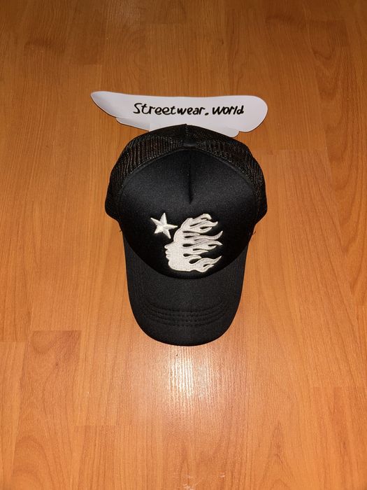 hellstar sapca mai multe la stoc