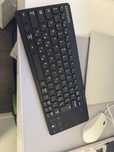 Tastatura Samsung Wireless cu touchpad dedicata pentru TV  si PC