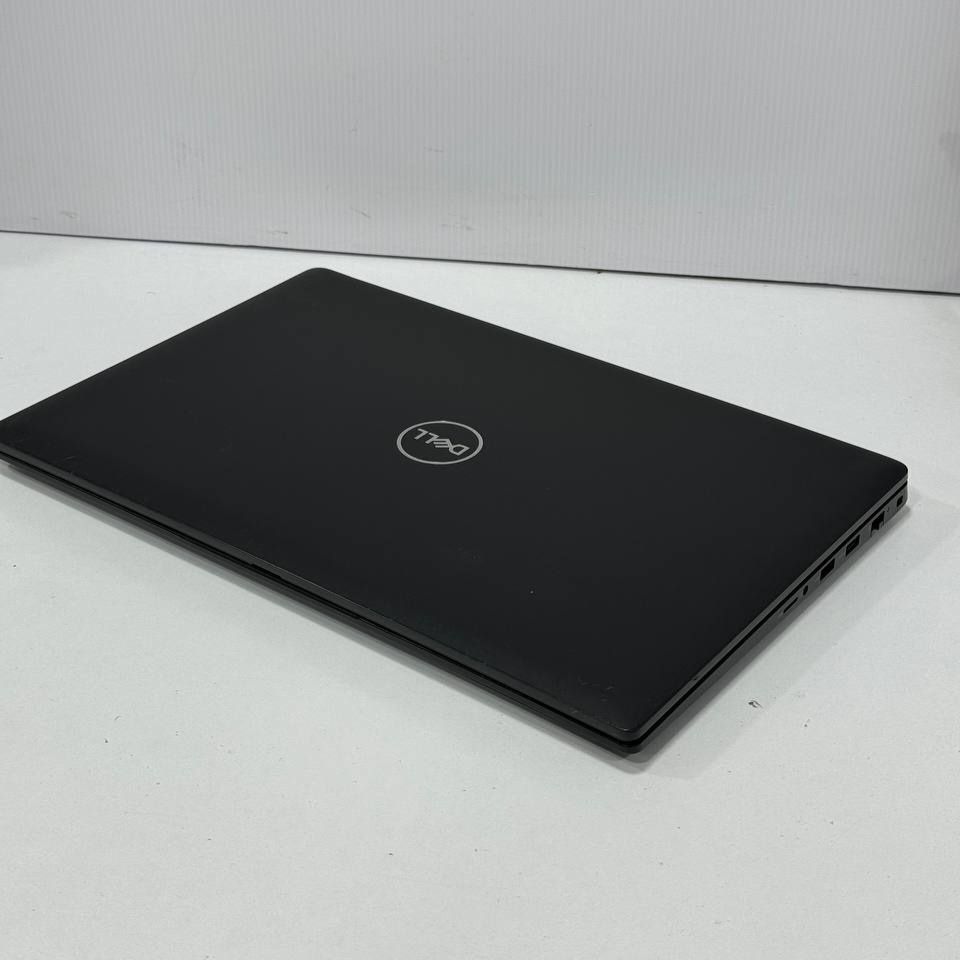 Dell Latitude 3520 notebook
