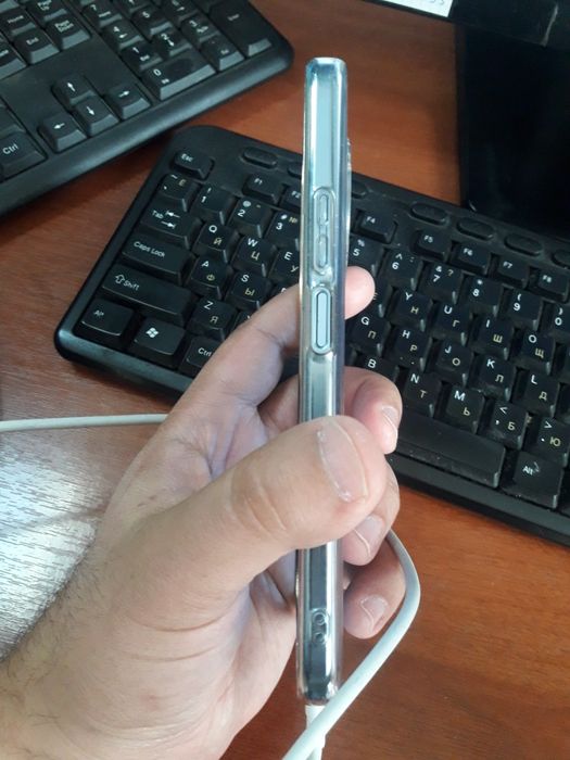 Huawei Nova Y90 holati zoʻr