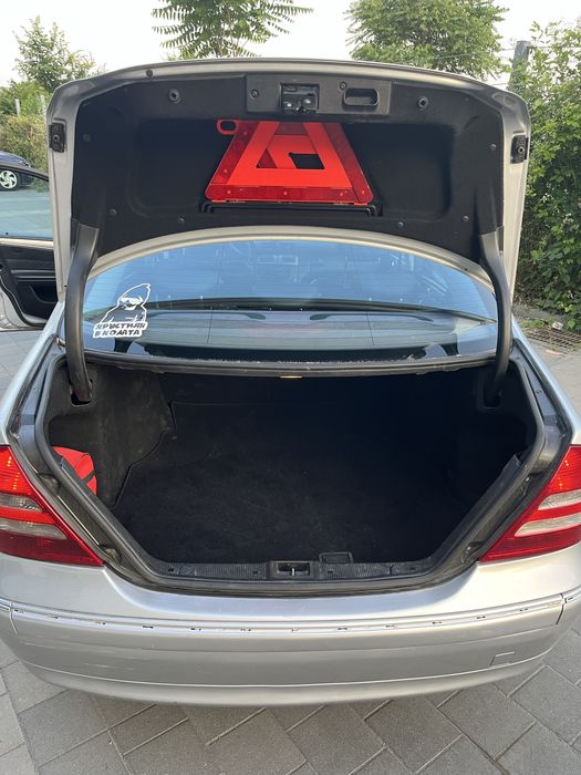 Mercedes C clas 220 cdi FACE