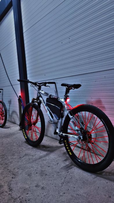 Vând cadru bicicleta rochrider (26)