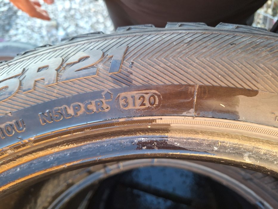 Зимни гуми 265 45 R21