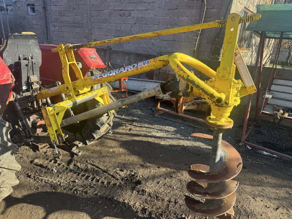 Sfredel burghiu foreza gropi pamant