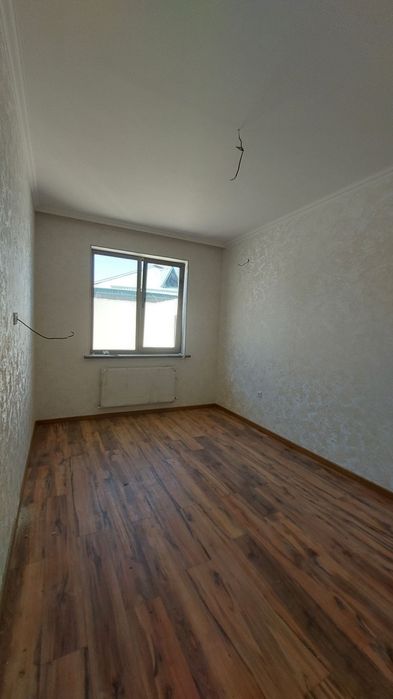 Новая 1 ком. квартира, 35 м², с двориком! 1/1/1 кирпич. Старые Сергели