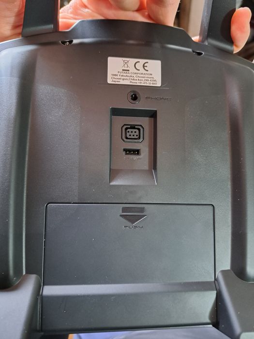 Radiocomanda  Futaba T6K