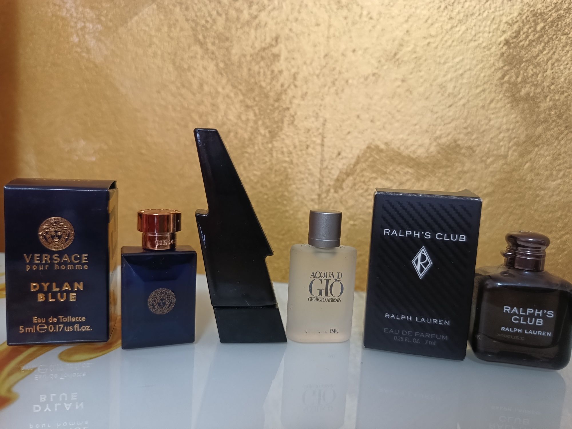 Miniaturi de parfum