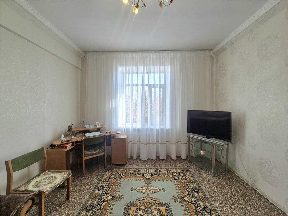 Продам 3 комн квартиру на востоке, болгарского типа,