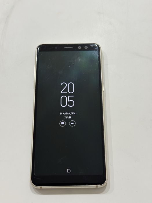 samsung galaxy A8