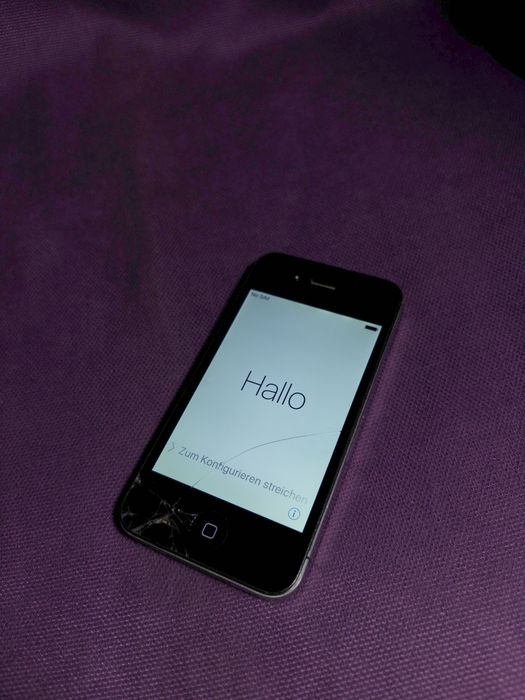 Чёрный Apple iPhone 4s