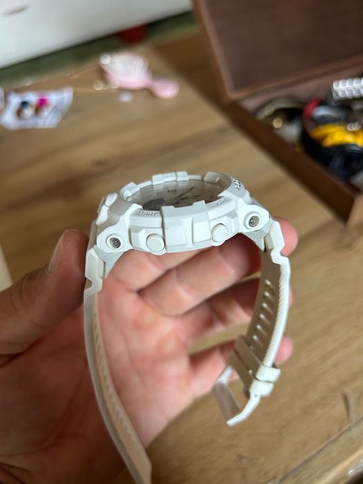 Casio G-shock GBA 800