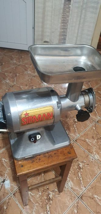 Mașină carne n12 SIRMAN