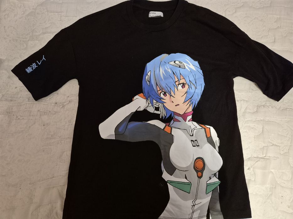 Тениска Rei Ayanami от Neon Genesis Evangelion - Bershka