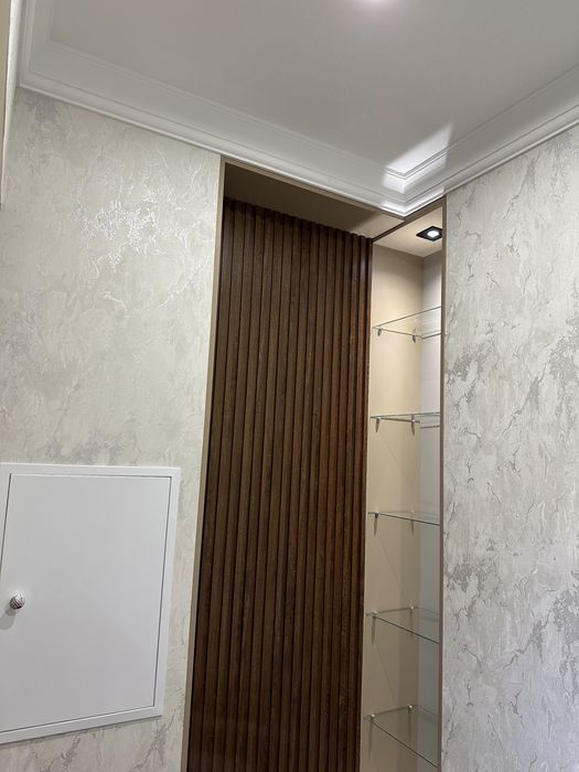 ул. Ш. Рашидова (метро Космонавты) 3/8/9  Спецплан 114 кв.м