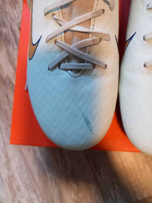 Футболни бутонки NIKE ZM SUPERFLY 10 ACAD MDS FG/MG - размер 42