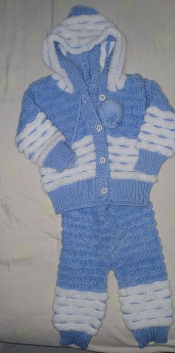 Продам тёплые двойку для новорождённого