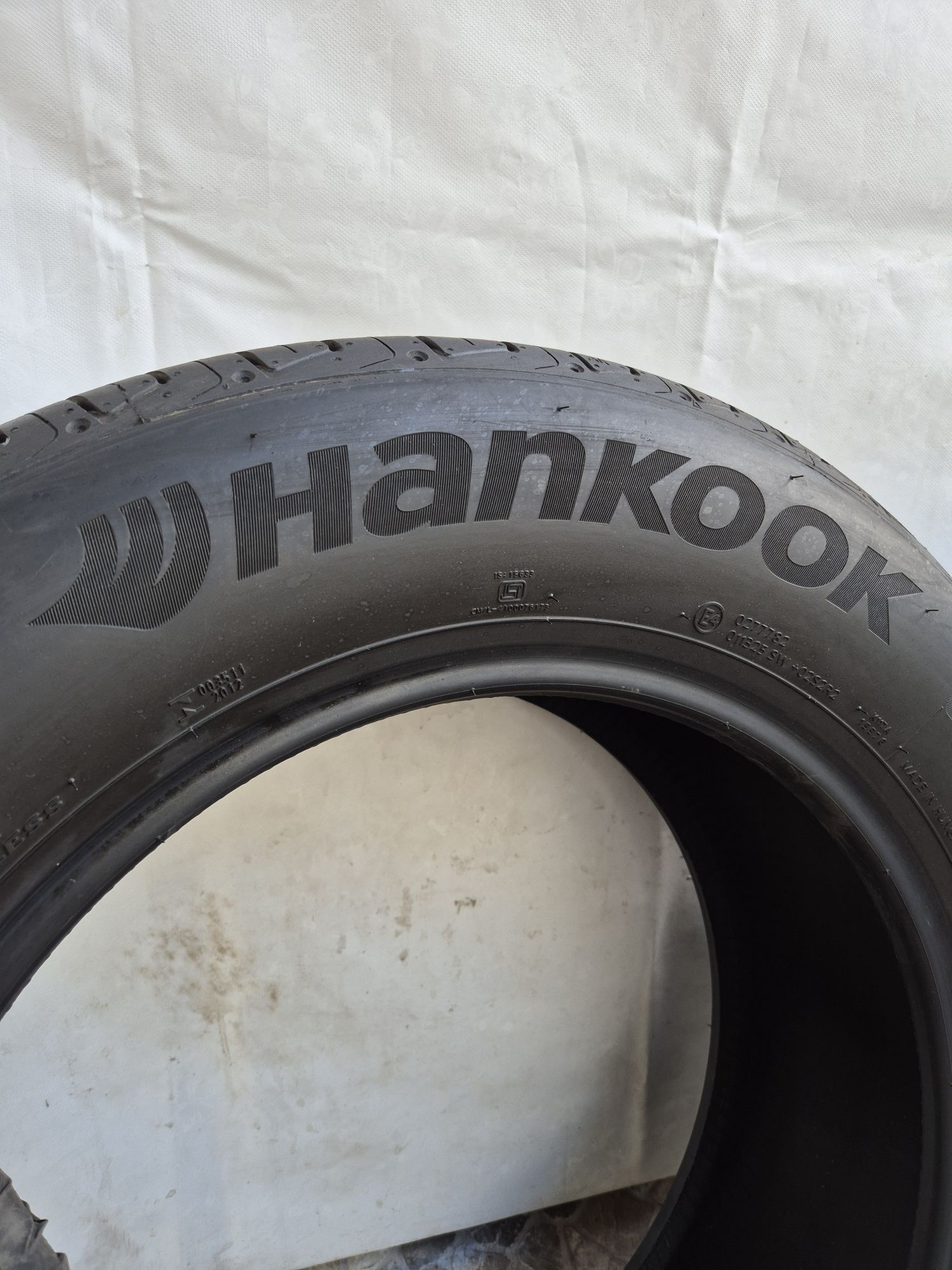 4бр 215 65 17 Hankook летни - 24г