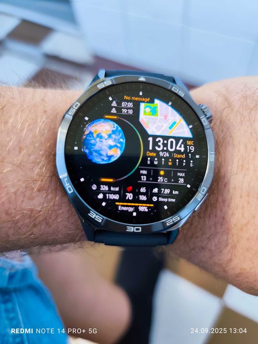 Продавам смарт часовник Huawei gt 5 46 mm black