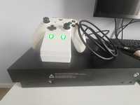 Xbox One X 1Tb, 4k, 120Hz refresh, HDR + kinect