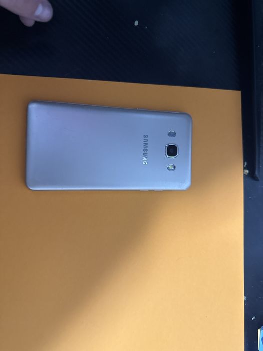 Samsung galaxy j5 2016