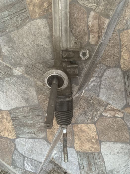 Рено кормилна рейка