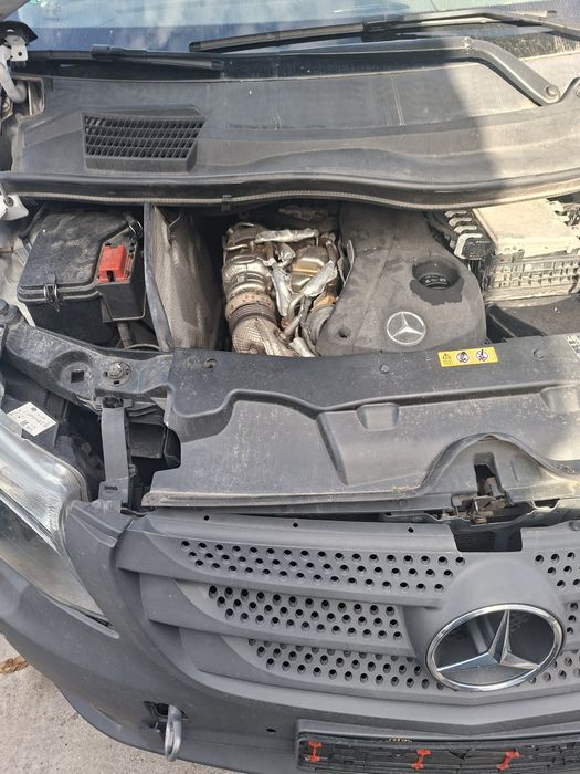 Vând motor mercedes