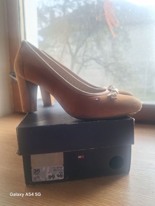 Pantofi cu toc damă