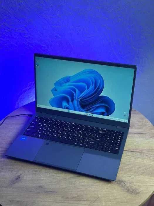 Ноутбук HP i3(7)/ 4GB/ Nvidia GeForce MX110/ 2GB/ SSD(256) код.451