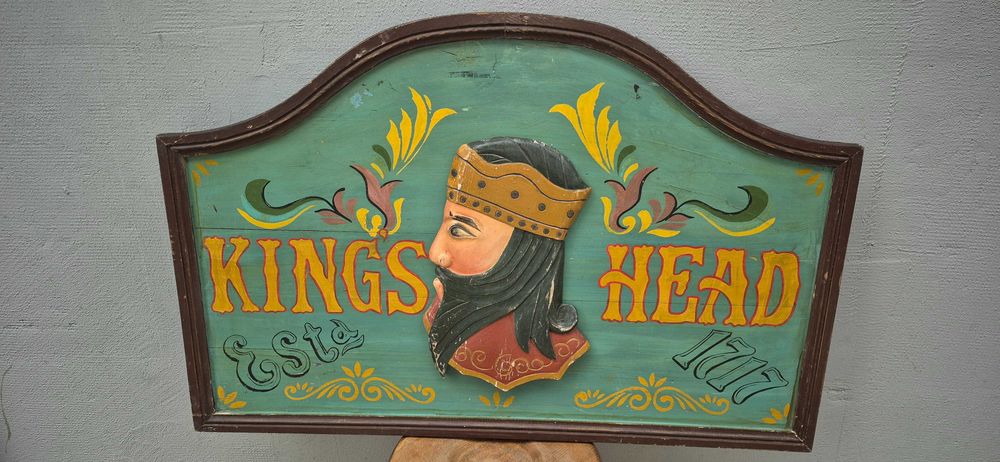 Стари дървени табели