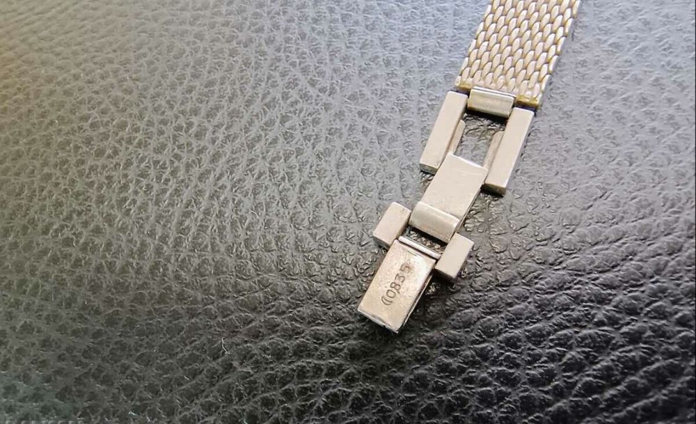 Сребърна Дамска Гривна Часовник  Механичен