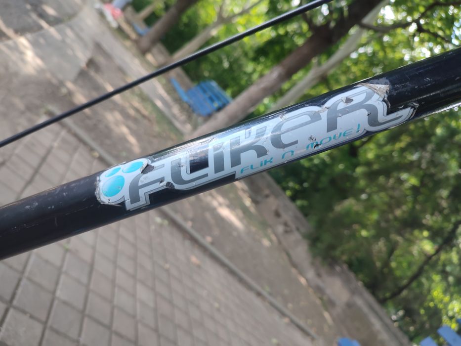 Scooter Fliker bine întreținut, fără probleme