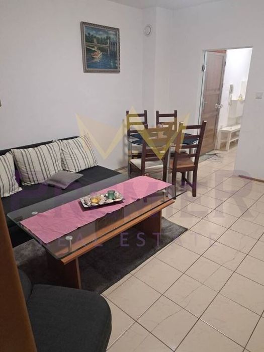 Дава се под наем Двустаен апартамент в Варна, Генералите - 56 кв.м за 459 € - Снимка #2