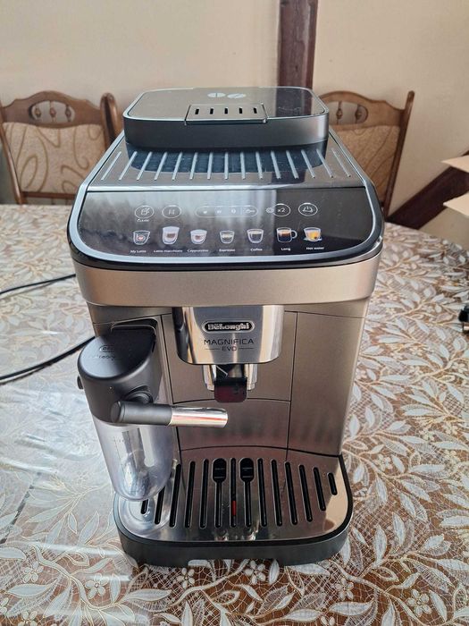 DeLonghi Magnifica EVO