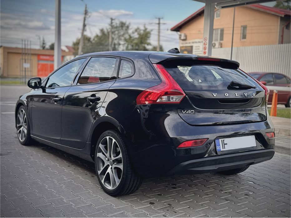 Proprietar Volvo v40 2015 208.000 km automat