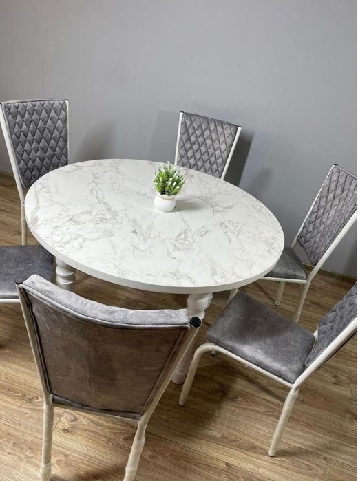 Продам круглый стол, диаметр 120