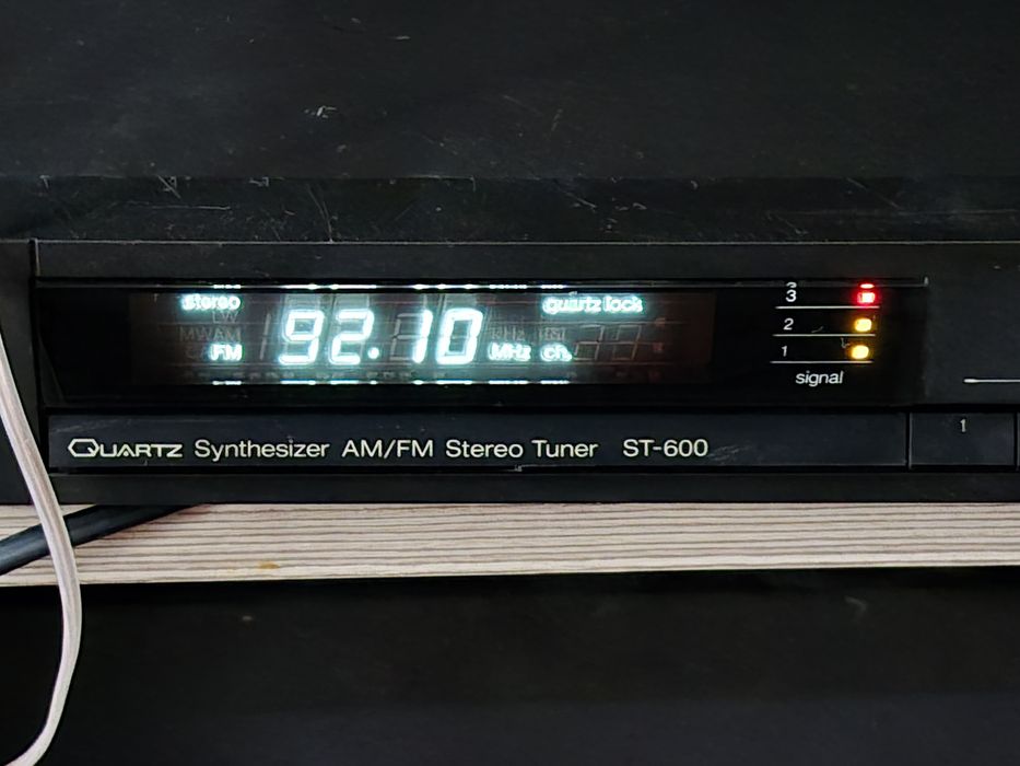 Tuner Technics ST 600