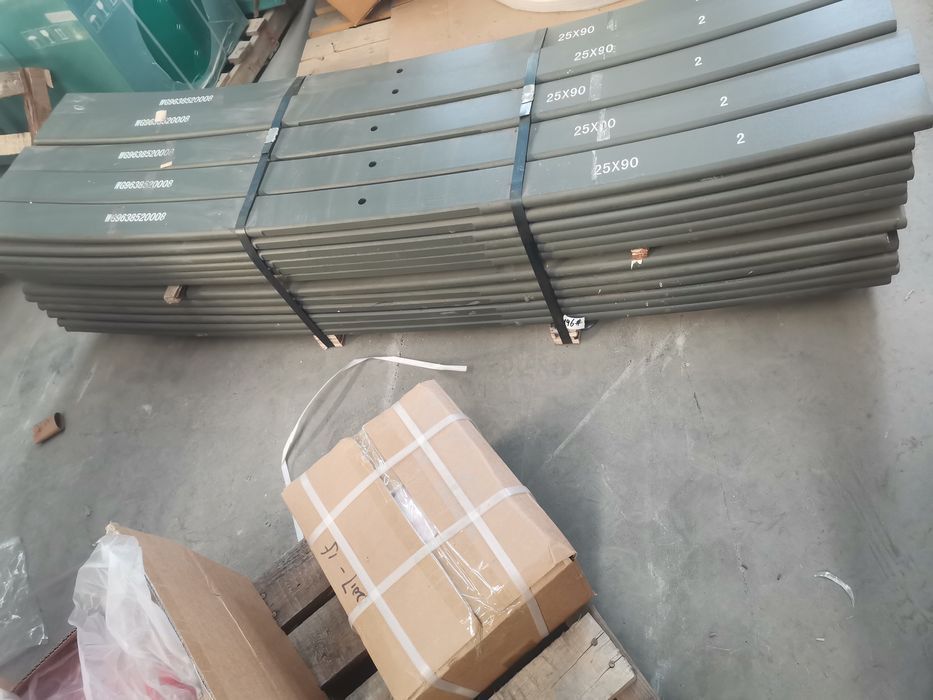 лист задней рессоры  №1  с/о  25x90 l-1700мм howo