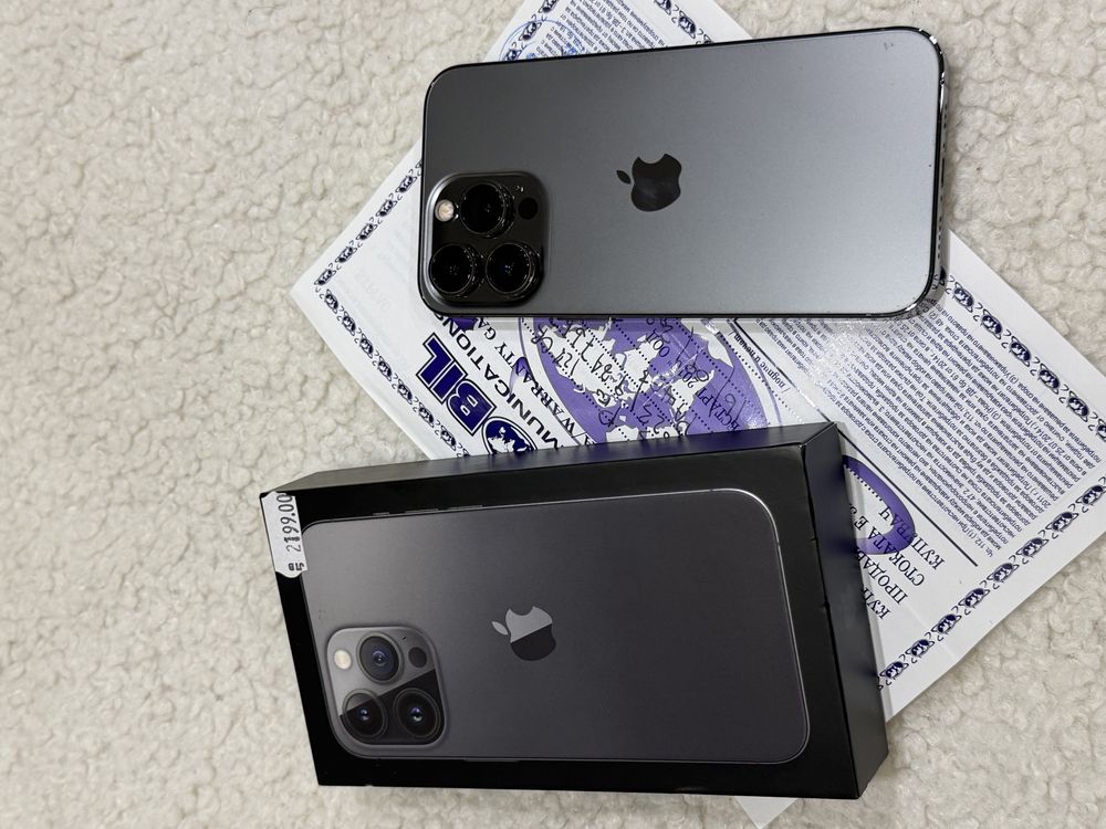 IPhone 13 pro …….