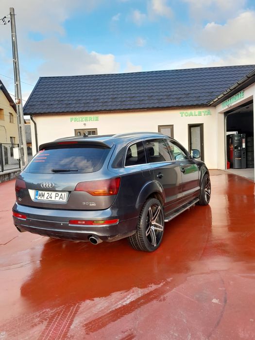 Audi q7 volan drapta