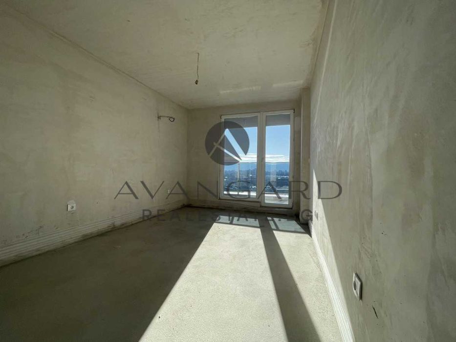 Продава се Двустаен апартамент в Пловдив, Кючук Париж - 80 кв.м за 1100 €/кв.м - Снимка #2