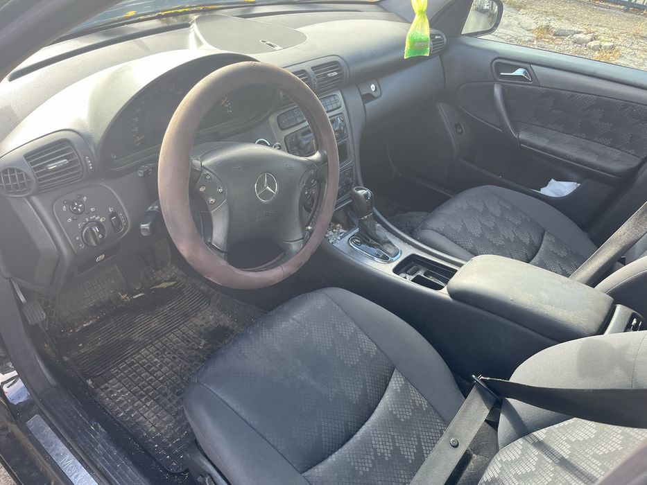 Мерцедес Ц270цди на части