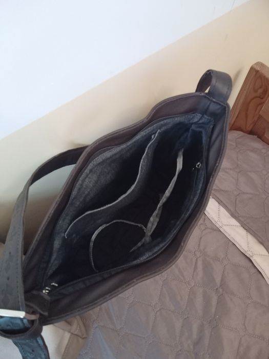 Дамски кожени чанти